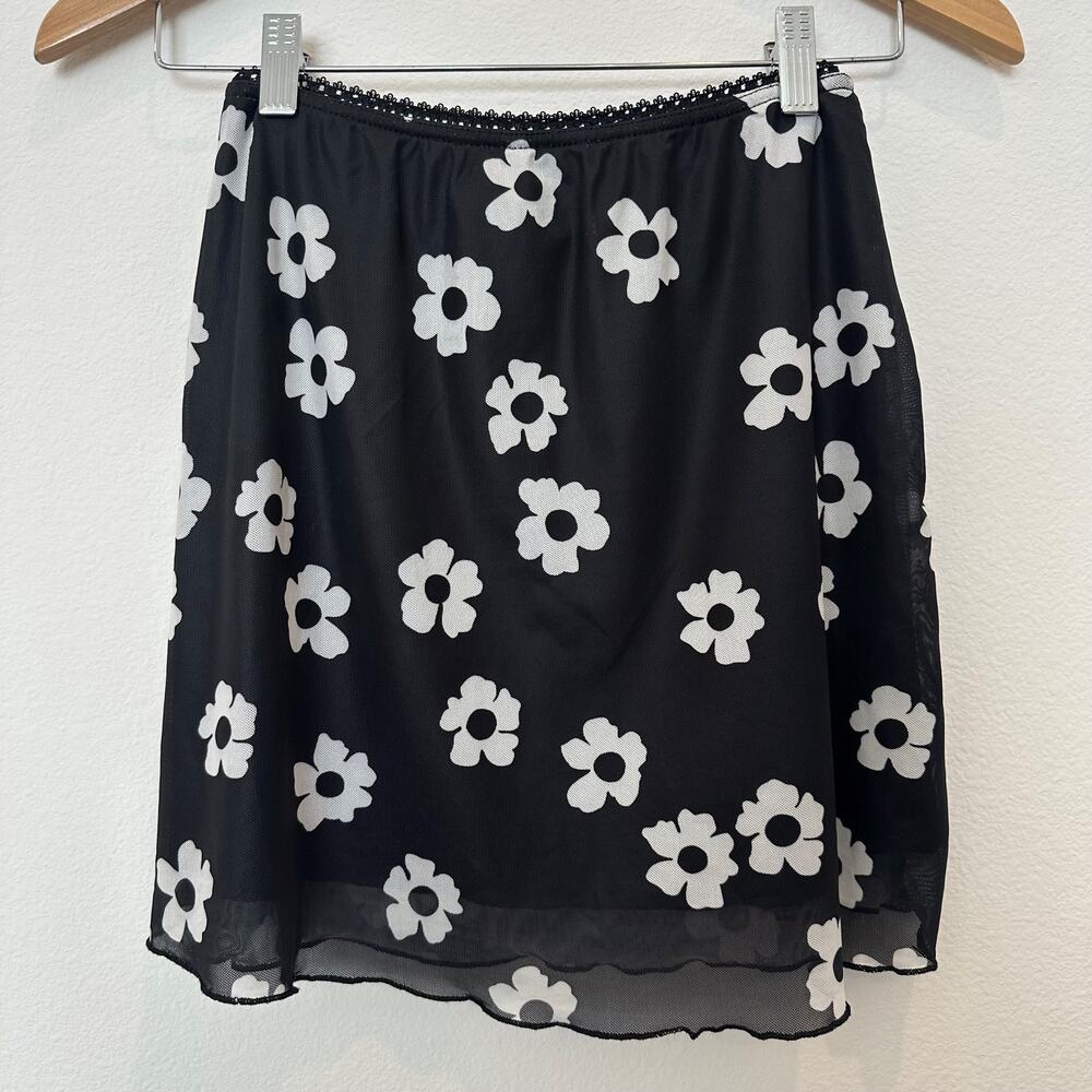 Princess Polly black white floral mesh lined elastic stretch mini skirt US 2